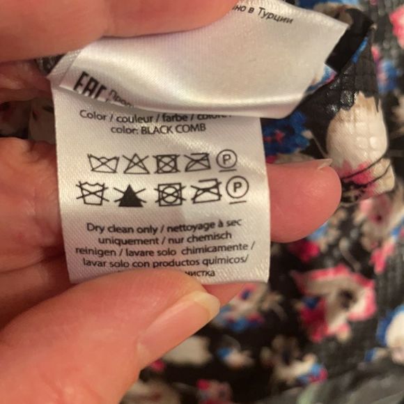 ROTATE Birger Sierra floral ruched long sleeve top black multi nwot - Picture 13 of 14